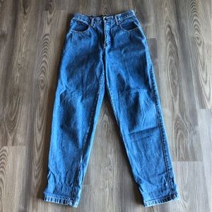 Vintage 100% Cotton High Rise Outback Red Mom Jean